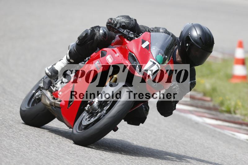 /25 10.06.2025 MaxRacing ADR/Gruppe gruen/77-1